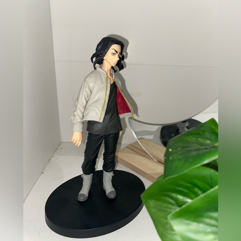 Baji figure